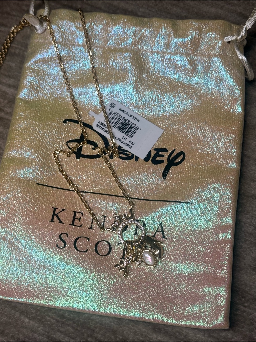 Disney | Kendra Scott Princess Gold Charm Pendant Necklace Gold White Mix - Picture 2 of 4